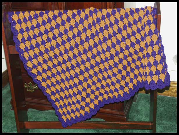 LSU Teardrop Afghan (click to see closeup)