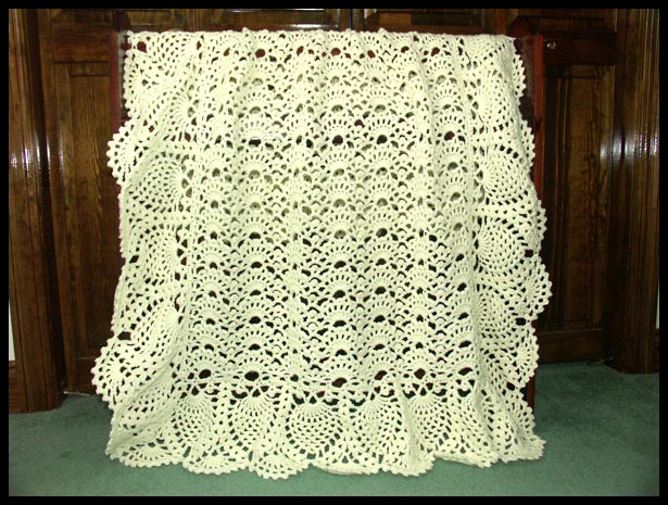 Exquisite Baby Afghan in Worsted (click to see closeup)