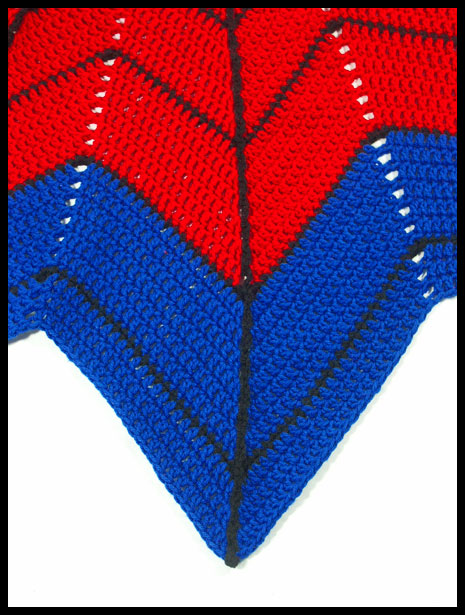 Superhero Dreamcatcher Afghan Closeup Point (click to go back)