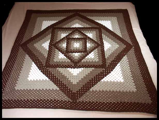 Kaleidoscope Granny (click to see more images)