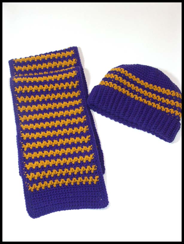 Reversible LSU Hat & Scarf No Fringe (click to see closeup)