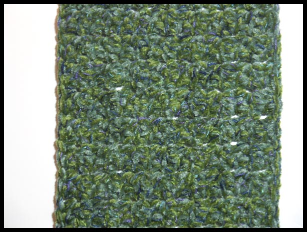 Emerald Chenille Scarf Closeup (click to go back)