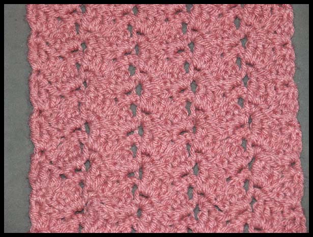 Sugar Plum Scarf closeup (click to go back)