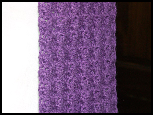 Puff Stitch Scarf closeup (click to go back)