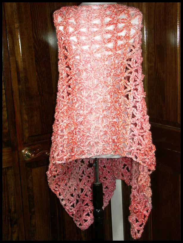 Petal Stitch Poncho Back (click to go back)