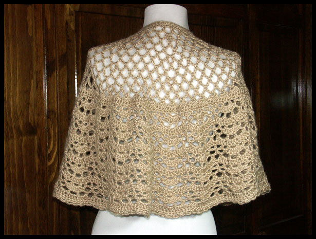 Glittering Capelet - Back (click to go back)