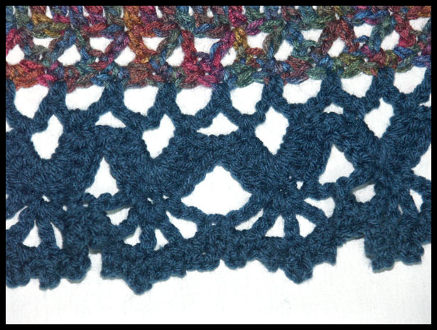 Harlequin Shawl - Closeup of Edge (click to go back)